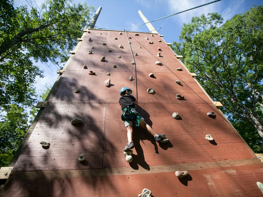 climbing-rock-wall