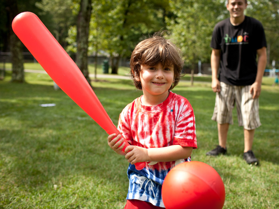 hitting-red-ball